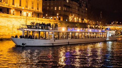 미식 크루즈 블루 다이아몬드 (라 크루아지에르 구르망드 뒤 디아망 블루)